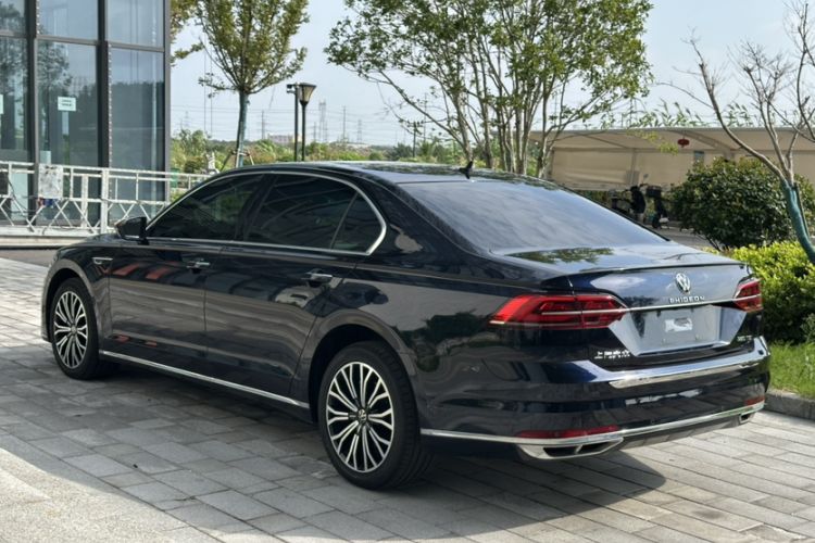 Used Volkswagen Phideon 2021 380TSI Luxury Edition Exterior 7