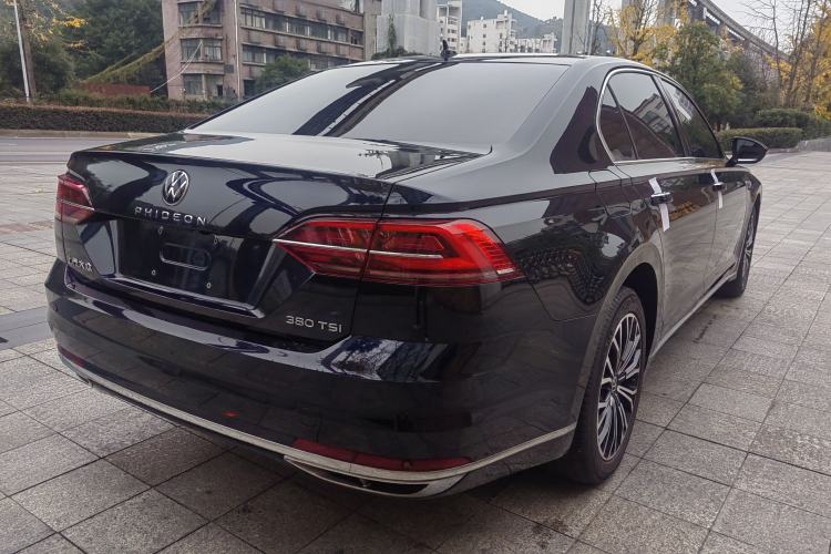 Used Volkswagen Phideon 2021 380TSI Luxury Edition Exterior 8