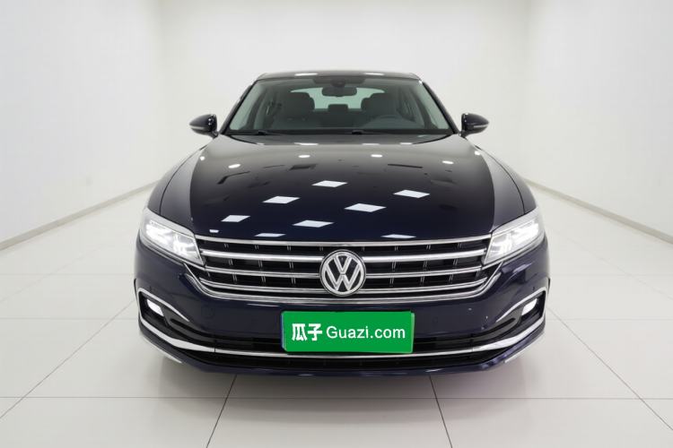 Used Volkswagen Phideon 2021 380TSI Luxury Edition Front