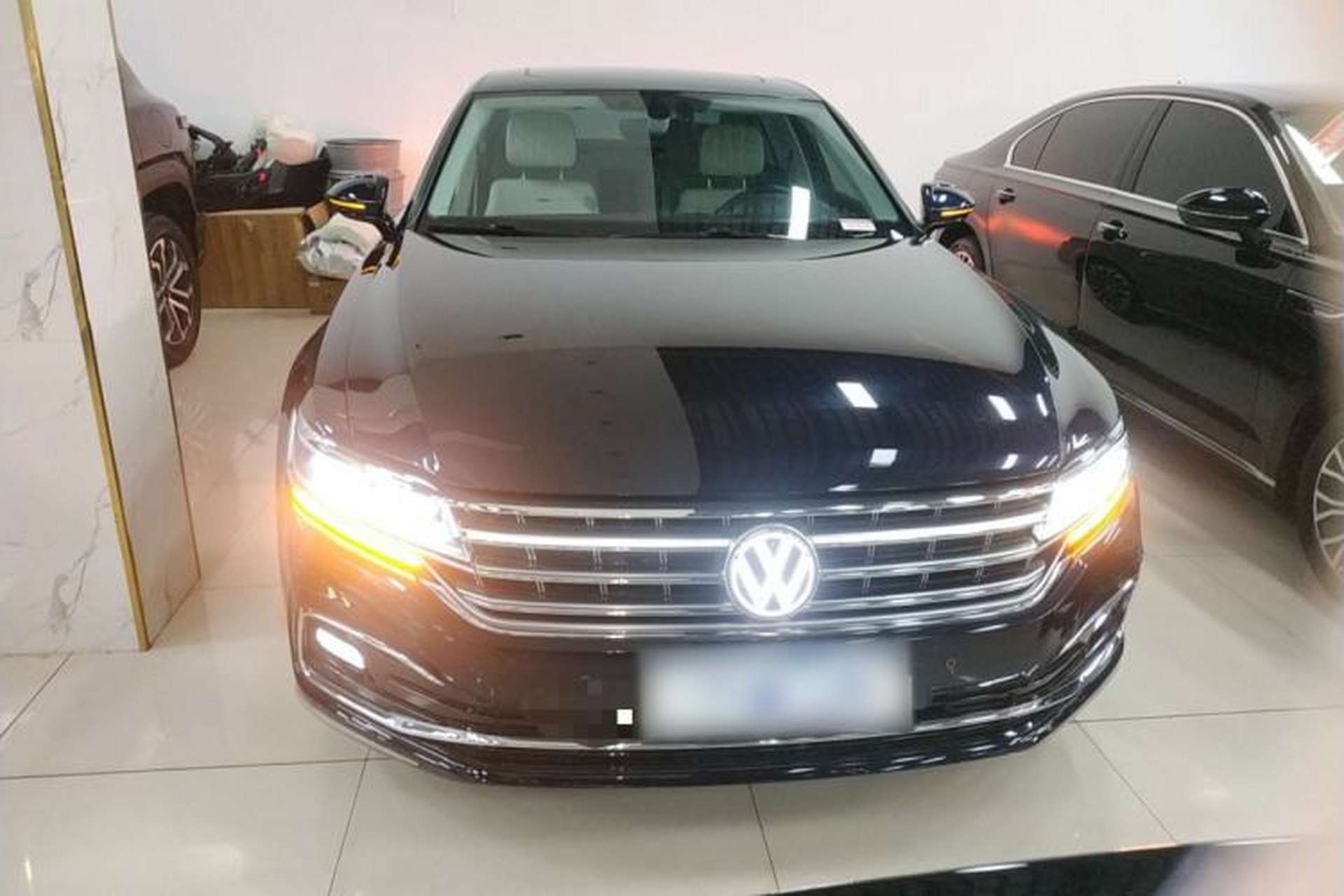 Used Volkswagen Phideon 2021 380TSI Prestige Edition Front