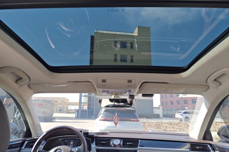 Used Volkswagen Phideon 2021 380TSI Luxury Edition Headliner