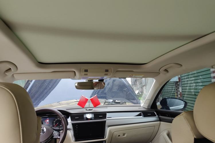 Used Volkswagen Phideon 2021 380TSI Luxury Edition Headliner