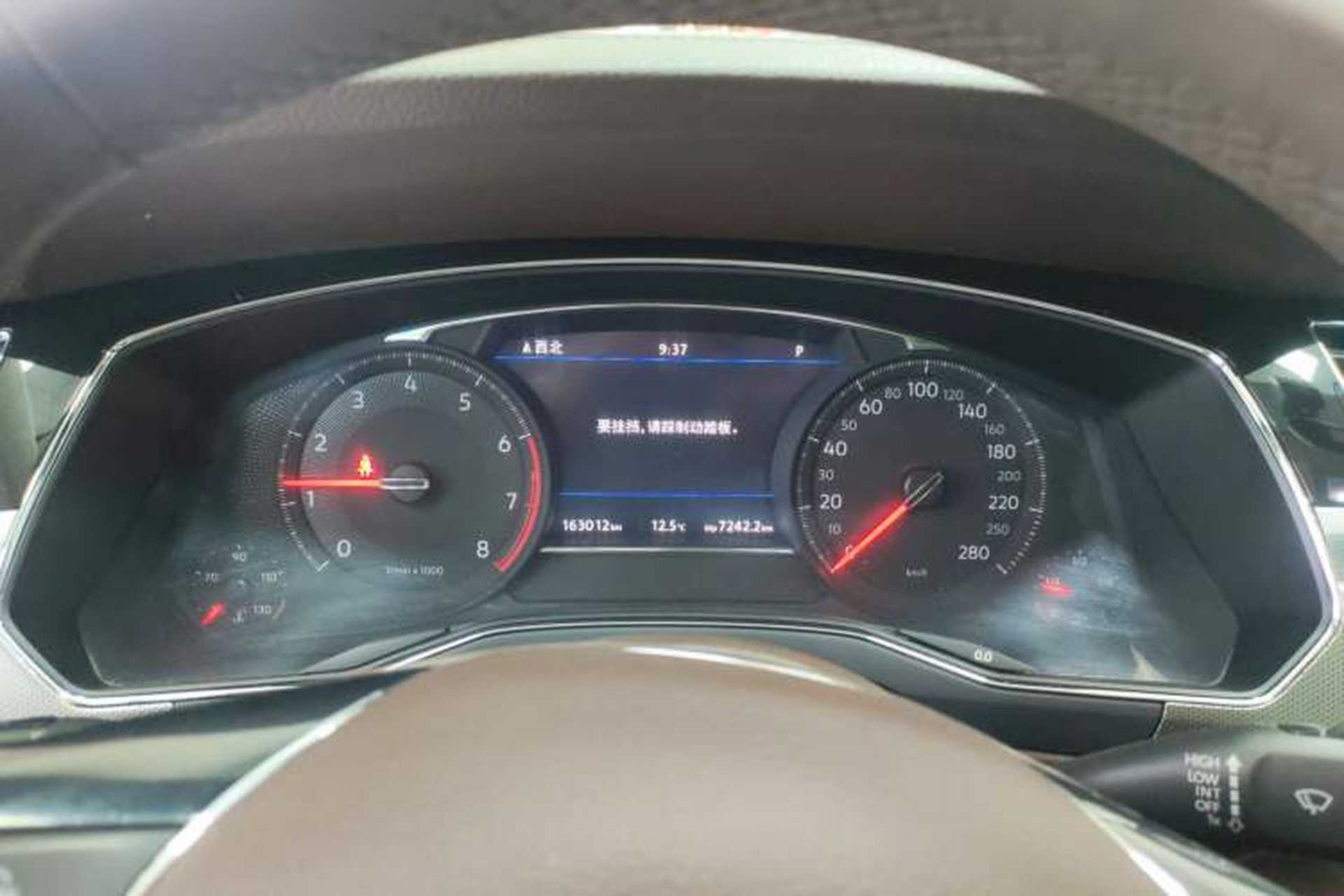 Used Volkswagen Phideon 2021 380TSI Luxury Edition Instrument Cluster