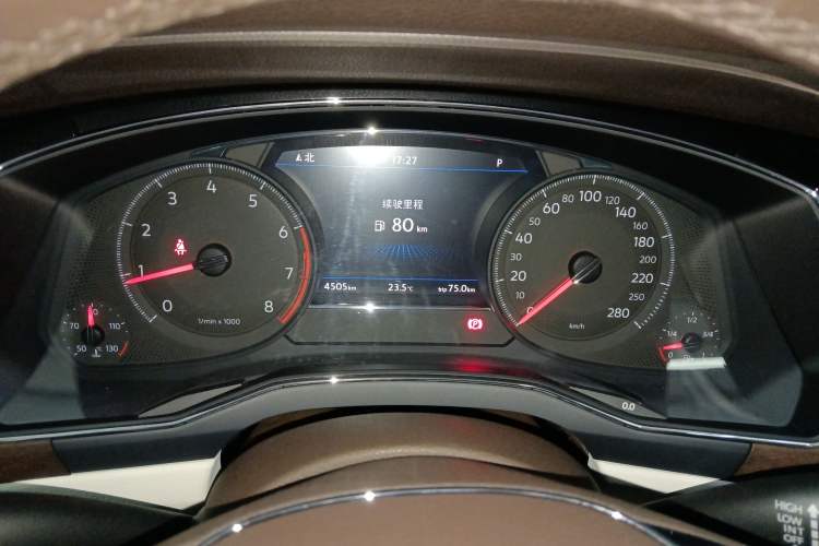 Used Volkswagen Phideon 2021 380TSI Prestige Edition Instrument Cluster