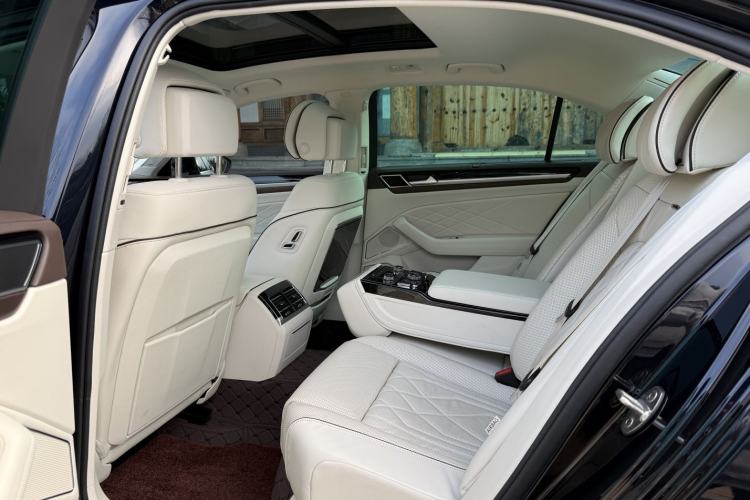 Used Volkswagen Phideon 2021 380TSI Prestige Edition Interior 3