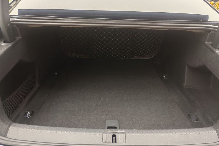 Used Volkswagen Phideon 2021 380TSI Luxury Edition Interior 6