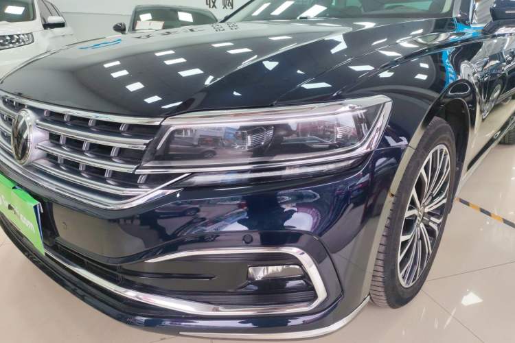 Used Volkswagen Phideon 2021 380TSI Luxury Edition Left Front Headlight