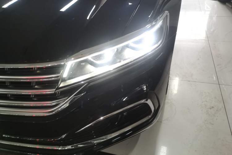 Used Volkswagen Phideon 2021 380TSI Luxury Edition Left Front Headlight