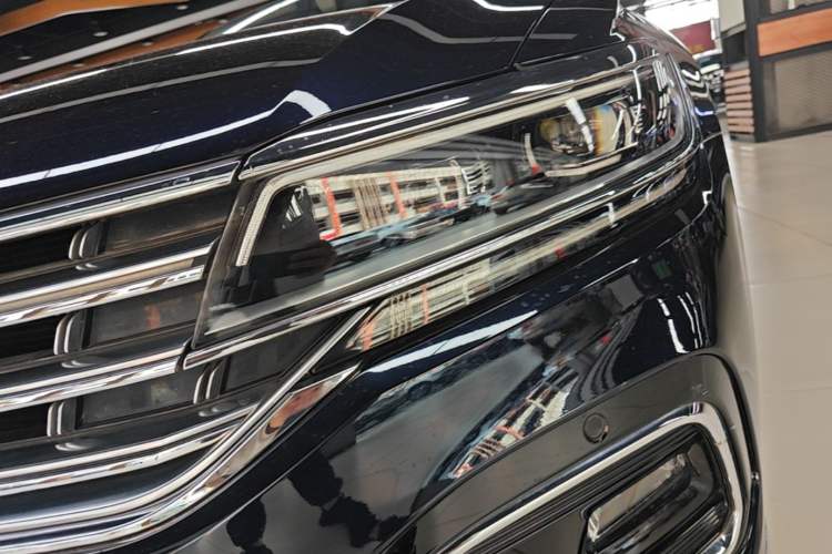Used Volkswagen Phideon 2021 380TSI Luxury Edition Left Front Headlight