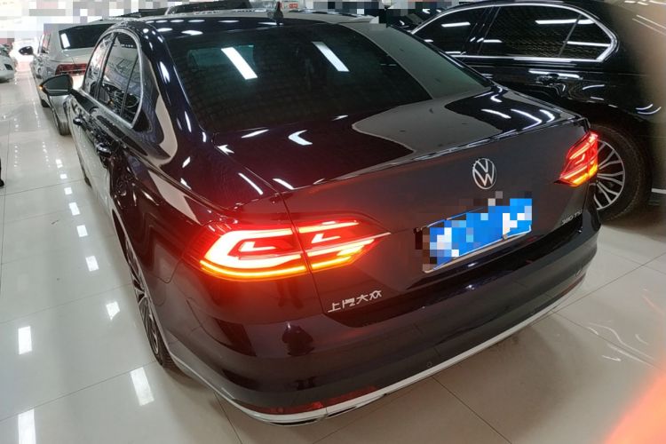 Used Volkswagen Phideon 2021 380TSI Prestige Edition Rear Left 45 Deg