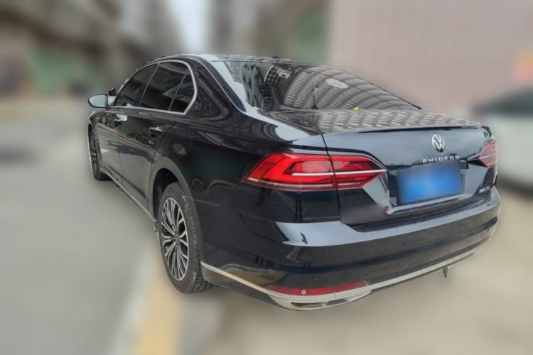 Used Volkswagen Phideon 2021 380TSI Luxury Edition Rear Left 45 Deg