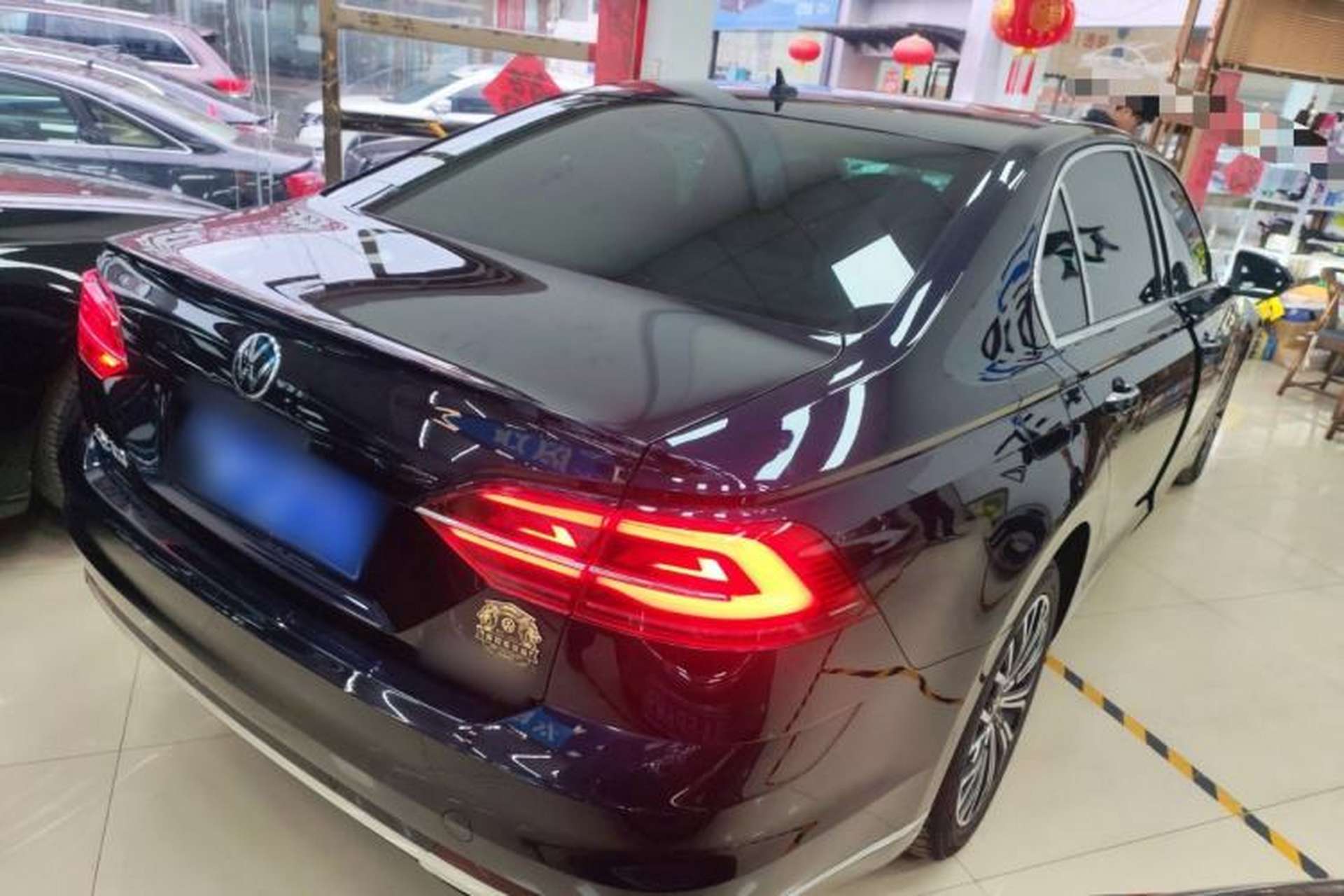 Used Volkswagen Phideon 2021 380TSI Luxury Edition Rear Right 45 Deg