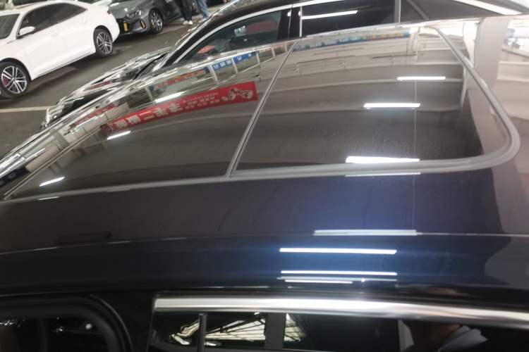 Used Volkswagen Phideon 2021 380TSI Luxury Edition Roof