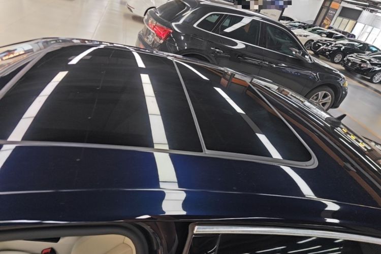 Used Volkswagen Phideon 2021 380TSI Luxury Edition Roof