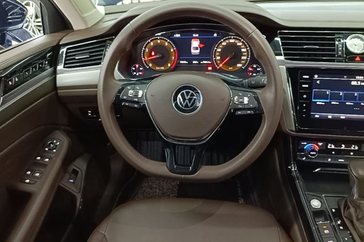 Used Volkswagen Phideon 2021 380TSI Luxury Edition Steering Wheel