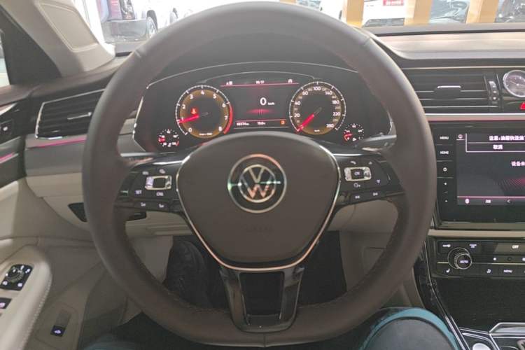 Used Volkswagen Phideon 2021 380TSI Luxury Edition Steering Wheel