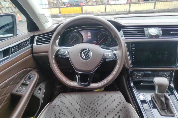 Used Volkswagen Phideon 2021 380TSI Prestige Edition Steering Wheel