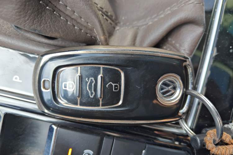 Used Volkswagen Phideon 2021 380TSI Luxury Edition Vehicle Key