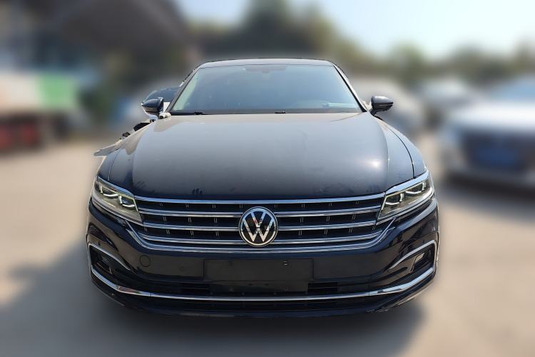 Used Volkswagen Phideon 2021 380TSI Luxury Edition Front