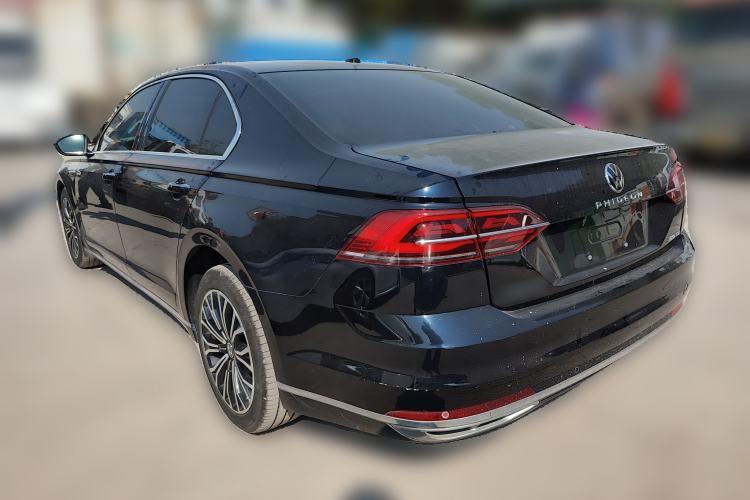 Used Volkswagen Phideon 2021 380TSI Luxury Edition Rear Left 45 Deg