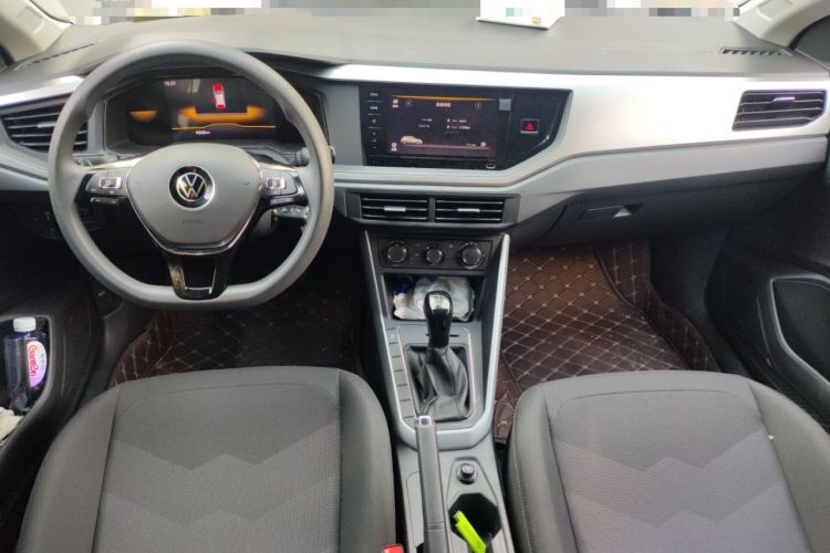 Used Volkswagen Polo 2023 Revised Plus 1.5L Automatic – Enjoy Life Edition Center Console