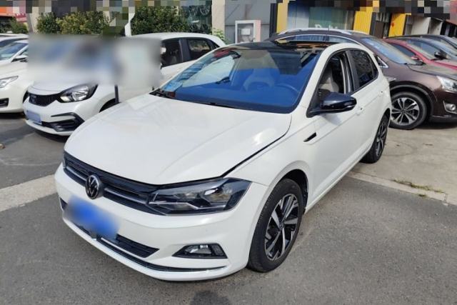 Ojetý Volkswagen Polo 2021 Plus 1.5L Automatic Trendy Smart Luxury Edition