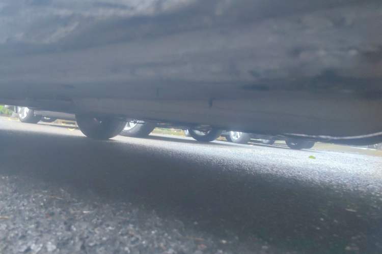 Used Volkswagen Polo 2004 Sedan 1.4L Manual Comfort Model Chassis Front Right