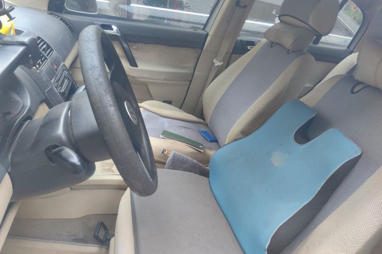Used Volkswagen Polo 2004 Sedan 1.4L Manual Comfort Model Left Front Seat