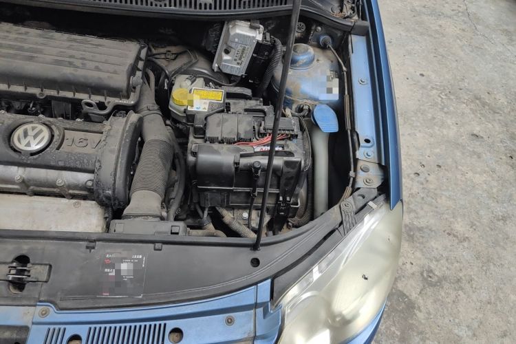 Used Volkswagen Polo 2006 Jingqing 1.4L Automatic Fashion Edition Engine Bay Left