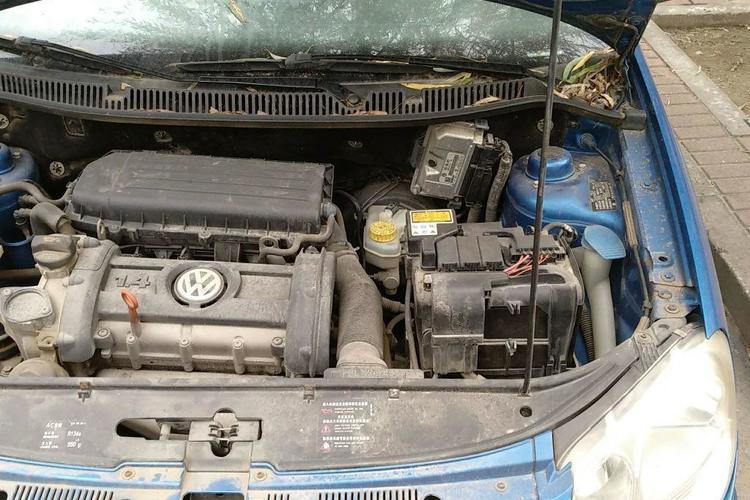 Used Volkswagen Polo 2006 Jingqing 1.4L Manual Fashion Edition Engine Bay Left