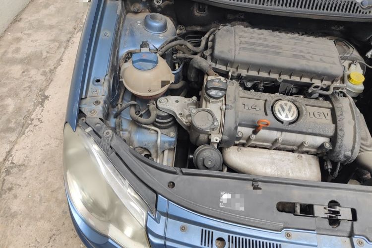 Used Volkswagen Polo 2006 Jingqing 1.4L Automatic Fashion Edition Engine Bay Right