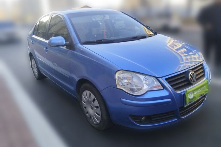 Used Volkswagen Polo 2006 Jingqu 1.4L Manual - Elegant Edition Front Right 45 Deg