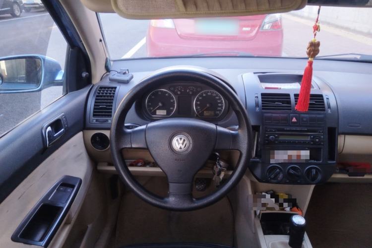 Used Volkswagen Polo 2006 Jingqu 1.4L Manual - Elegant Edition Steering Wheel