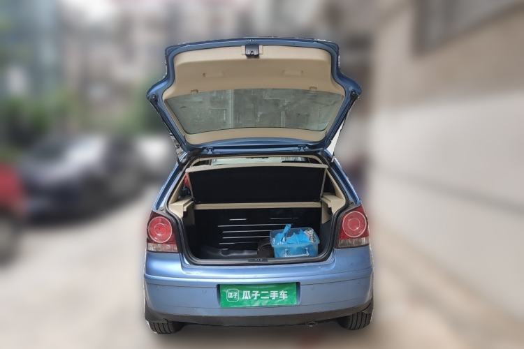 Used Volkswagen Polo 2006 Jingqing 1.4L Automatic Fashion Edition Trunk