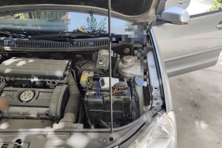 Used Volkswagen Polo 2006 Jingqu 1.4L Manual - Elegant Edition Engine Bay Left