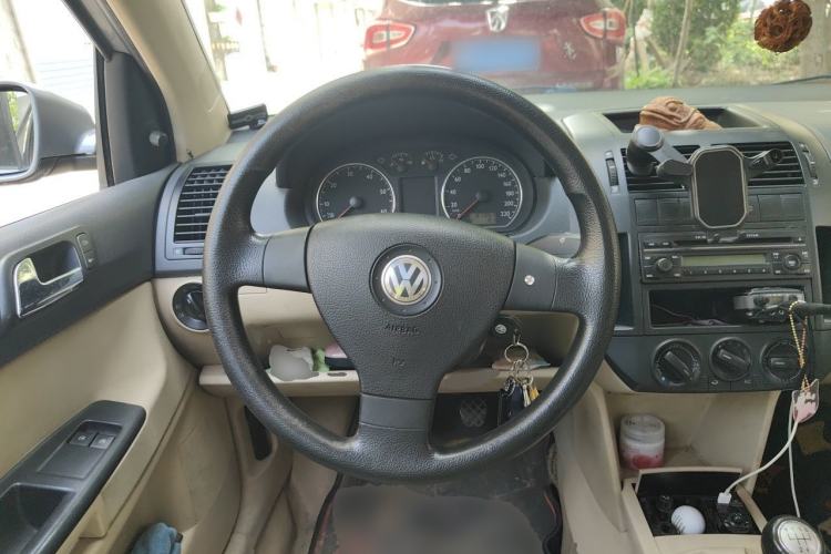 Used Volkswagen Polo 2006 Jingqu 1.4L Manual - Elegant Edition Steering Wheel