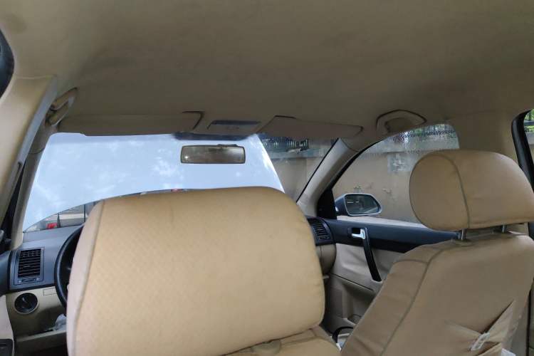 Used Volkswagen Polo 2006 Jingqu 1.4L Manual - Elegant Edition Headliner