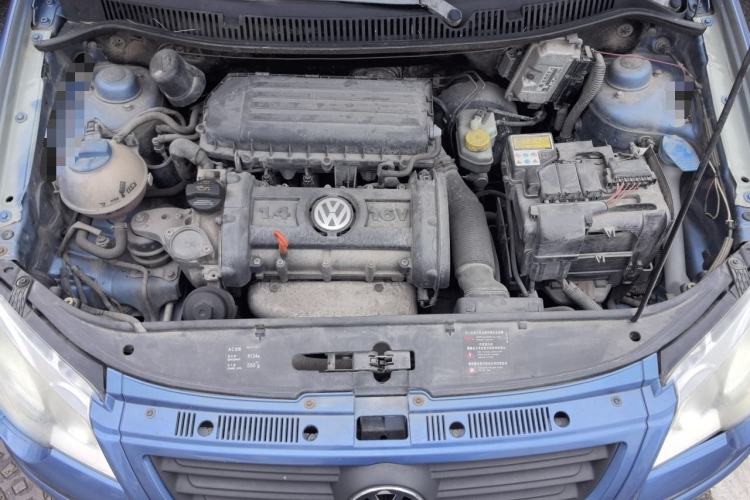 Used Volkswagen Polo 2007 Kica 1.4L Manual Fashion Edition Engine Bay