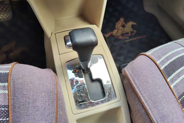 Used Volkswagen Polo 2007 Jingqing 1.6L Automatic Fashion Edition Gear Lever