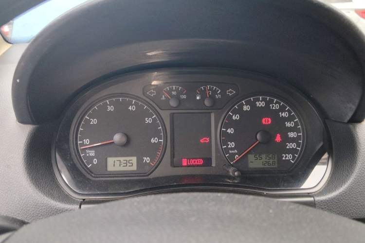 Used Volkswagen Polo 2007 Jingqing 1.6L Automatic Fashion Edition Instrument Cluster