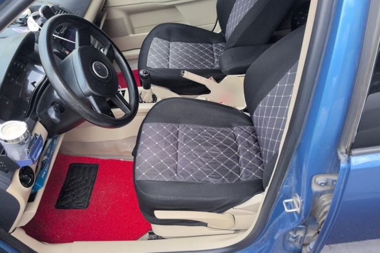 Used Volkswagen Polo 2007 Kica 1.4L Manual Fashion Edition Left Front Seat
