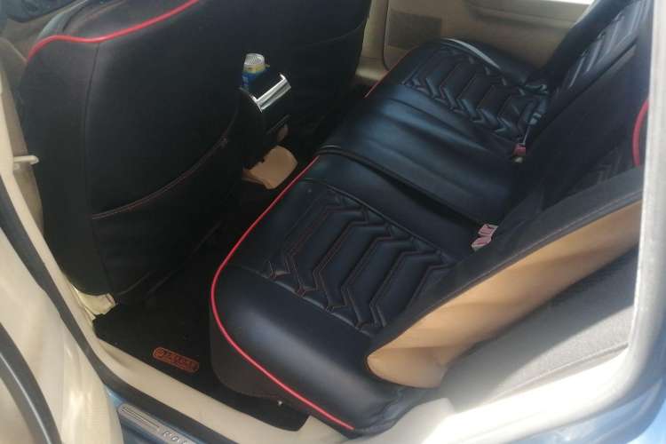 Used Volkswagen Polo 2007 1.6L Cross Polo MT Left Rear Seat