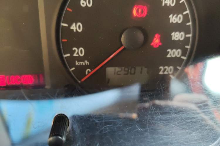 Used Volkswagen Polo 2007 Jingqing 1.6L Automatic Fashion Edition Odometer Close Up