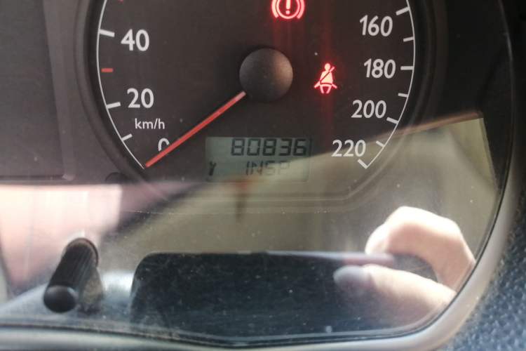 Used Volkswagen Polo 2007 1.6L Cross Polo MT Odometer Close Up