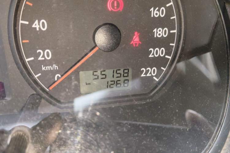 Used Volkswagen Polo 2007 Jingqing 1.6L Automatic Fashion Edition Odometer Close Up