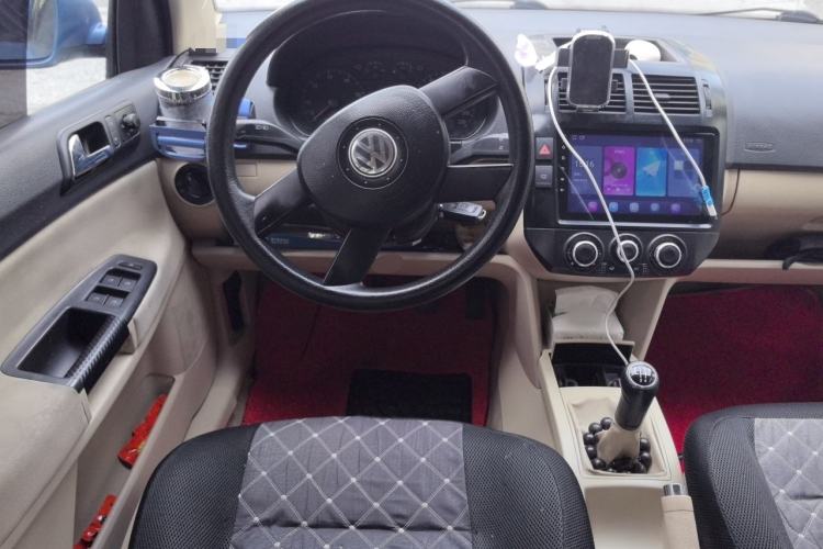 Used Volkswagen Polo 2007 Kica 1.4L Manual Fashion Edition Steering Wheel