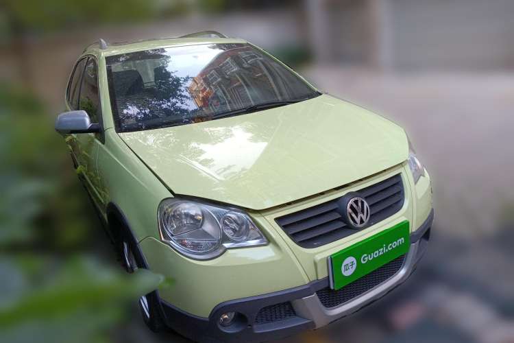 Used Volkswagen Polo 2007 1.6L Cross Polo Automatic Front Right 45 Deg