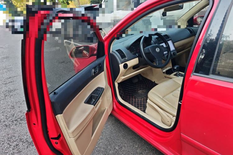 Used Volkswagen Polo 2007 Jingqing 1.6L Automatic Fashion Edition Driver Seat