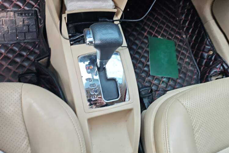 Used Volkswagen Polo 2007 Jingqing 1.6L Automatic Fashion Edition Gear Lever
