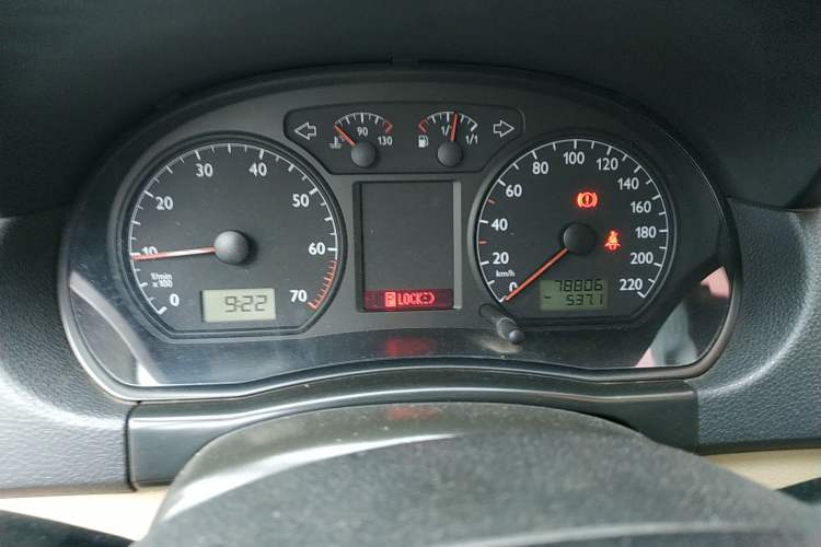 Used Volkswagen Polo 2007 1.6L Cross Polo Automatic Instrument Cluster